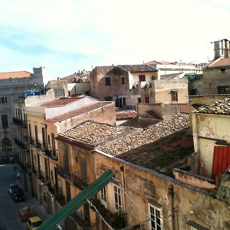 La Casa Di Zoe - Locazioni Turistiche Palermo Exterior foto
