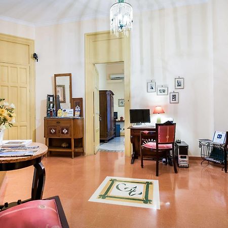 La Casa Di Zoe - Locazioni Turistiche Palermo Exterior foto