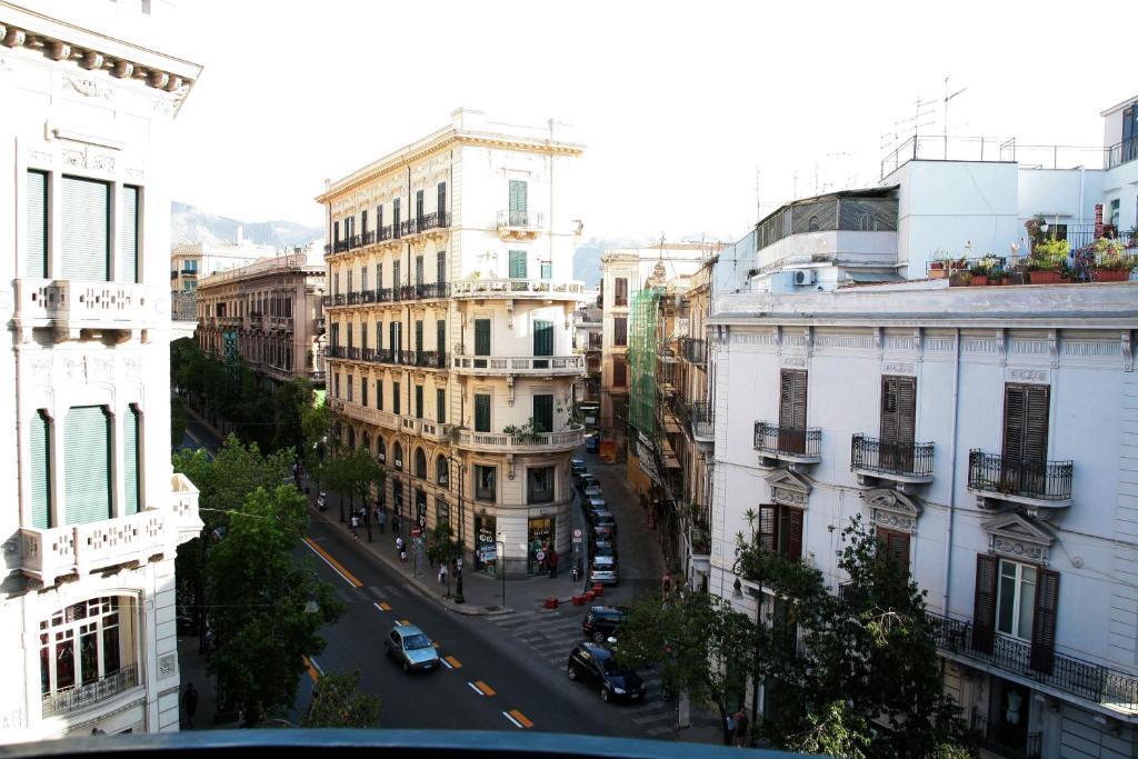 La Casa Di Zoe - Locazioni Turistiche Palermo Exterior foto